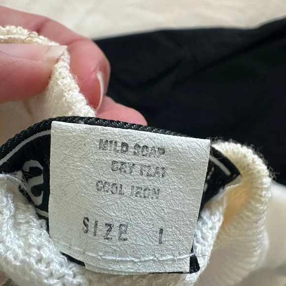 Sam Remo Classy Vintage Sweater Size Large cream ivory color - Picture 5 of 5